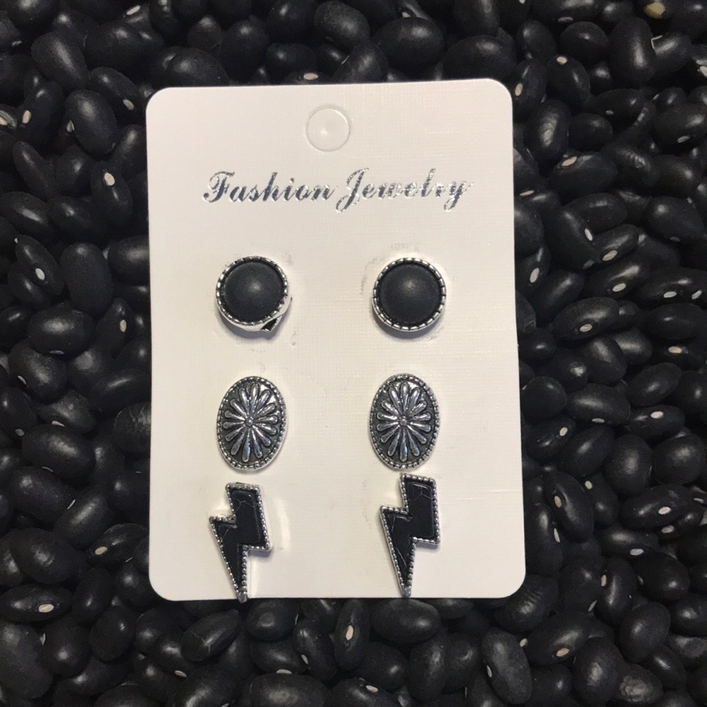 Black Lightning Blot Earring Set